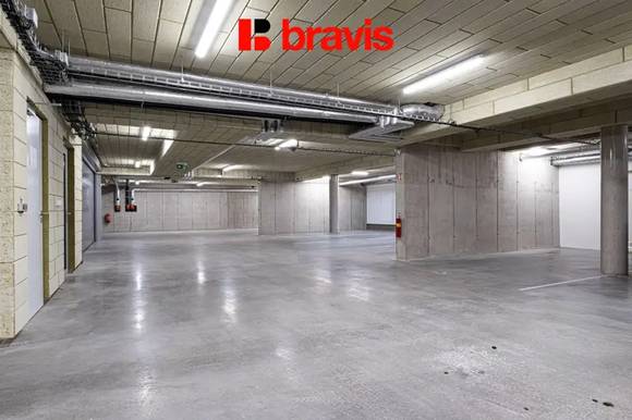Pronájem bytu 1+kk, Brno - Pisárky, Vinařská ulice, zařízený, balkon, sklep, garážové stání