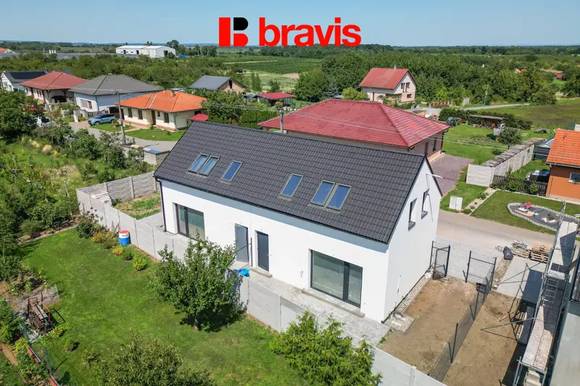 Prodej novostavby domobytu, ul. Výsluní, Drnholec, zahrada