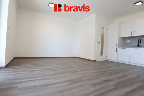 Pronájem novostavby bytu 1+kk 40 m², balkon, sklep, parkovací stání, Brno - Horní Heršpice, ulice Jižní