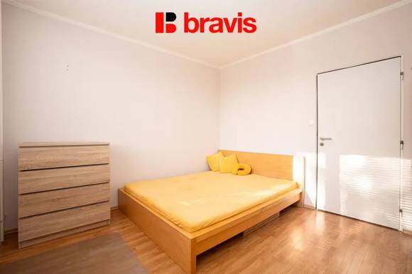 Pronájem bytu 3+1, Brno - Medlánky, ul. Podpěrova, částečně zařízený, balkon