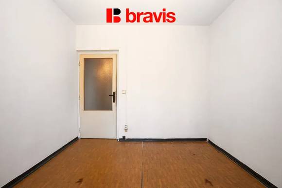 Prodej bytu 2+1 se šatnou, 51 m² a dvěma lodžiema 6,2 m2, Brno – ulice Záhumenice