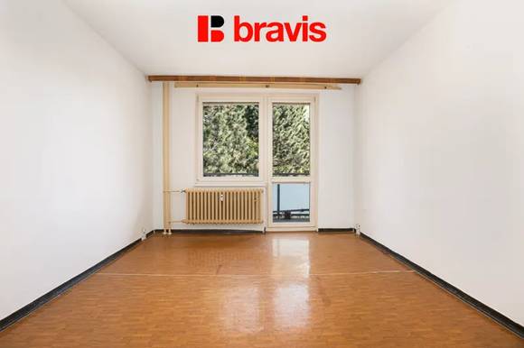 Prodej bytu 2+1 se šatnou, 51 m² a dvěma lodžiema 6,2 m2, Brno – ulice Záhumenice