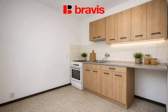 Prodej bytu 2+1 se šatnou, 51 m² a dvěma lodžiema 6,2 m2, Brno – ulice Záhumenice