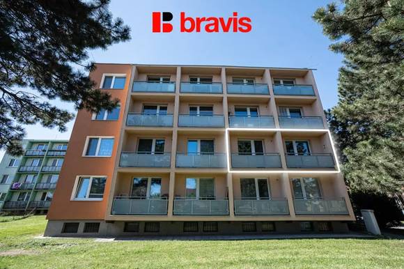 Prodej bytu 2+1 se šatnou, 51 m² a dvěma lodžiema 6,2 m2, Brno – ulice Záhumenice