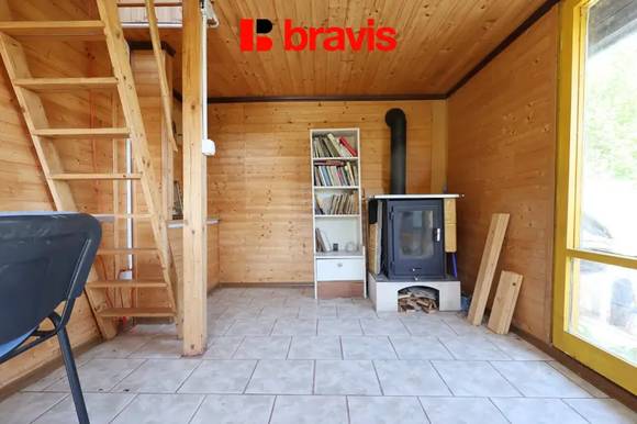 Podnájem chaty 25 m², pozemek 379 m², dvě terasy, sklep, Brno - Medlánky