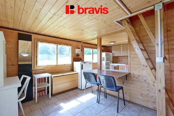 Podnájem chaty 25 m², pozemek 379 m², dvě terasy, sklep, Brno - Medlánky