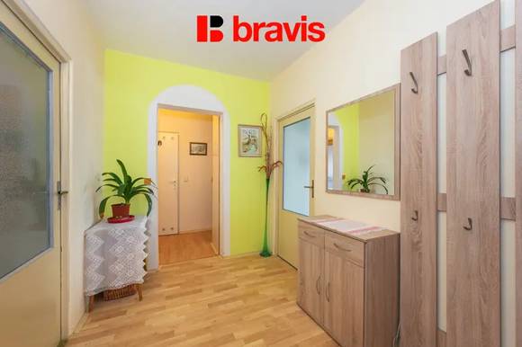 Prodej bytu 4+1 Brno - Nový Lískovec, ulice Svážná, zasklená lodžie