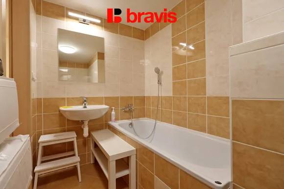 Pronájem bytu 1+1, Brno - střed, ul. Mezírka, částečně zařízený