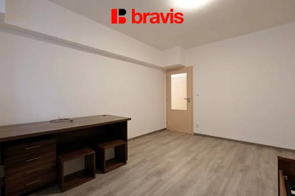 Pronájem bytu 1+1, Brno - střed, ul. Mezírka, částečně zařízený