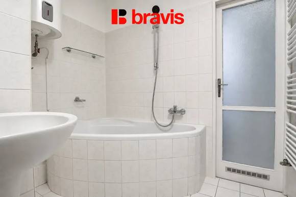 Pronájem bytu 3+1, Brno - Pisárky, Preslova ulice, 2 lodžie