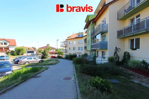 Pronájem bytu 2+kk, Brno - Medlánky, ulice Hrázka, lodžie, sklep, klidná lokalita