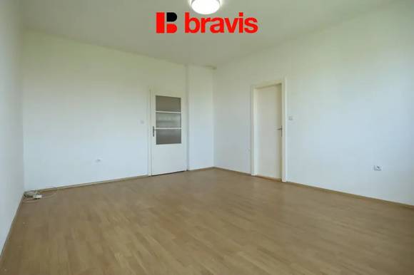 Pronájem slunného bytu 2+1, Brno - Černá Pole, ul. Krkoškova, klidná lokalita, nová kuchyně