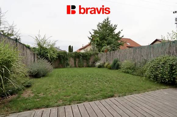 Pronájem rodinného domu 5+kk, ul. Jabloňová, Moravany, Brno-venkov, zahrada, terasa, 2 parkovací místa