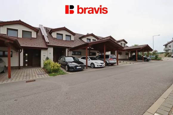Pronájem rodinného domu 5+kk, ul. Jabloňová, Moravany, Brno-venkov, zahrada, terasa, 2 parkovací místa
