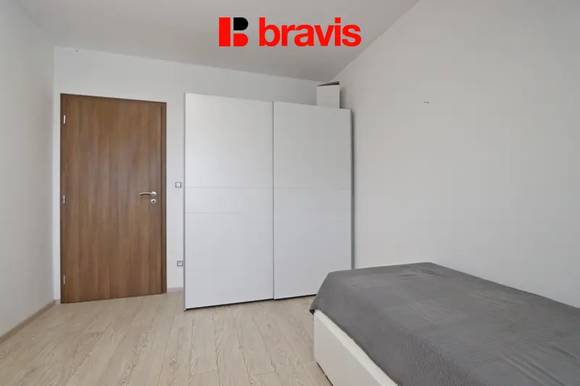 Pronájem rodinného domu 5+kk, ul. Jabloňová, Moravany, Brno-venkov, zahrada, terasa, 2 parkovací místa