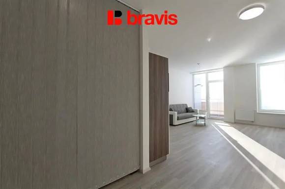 Pronájem bytu 1+kk, Brno - Nový Lískovec, ulice Kamínky, balkon, sklep, zařízený