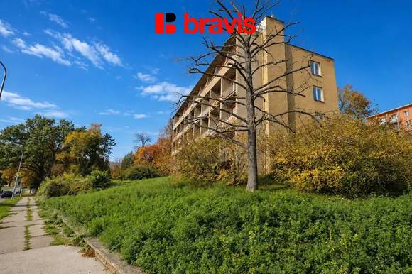 Pronájem bytu 2+1, ulice Neumannova, Brno - Masarykova čtvrť, lodžie, sklep, klidná lokalita v blízkosti centra