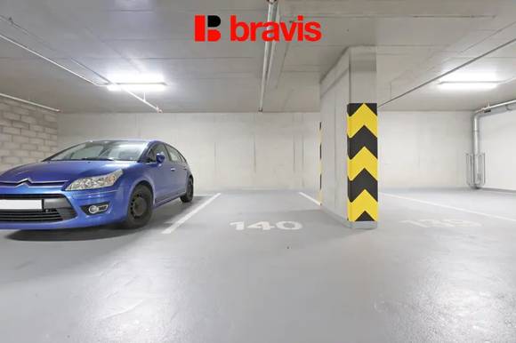 Pronájem garážového stání Bratislavská 12 m², Brno - Zábrdovice