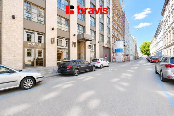 Pronájem garážového stání Bratislavská 12 m², Brno - Zábrdovice