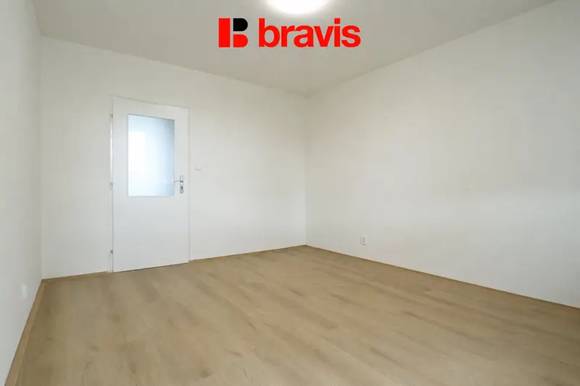 Pronájem bytu 2+1, Brno - Kohoutovice, ul. U Velké ceny, zrekonstruovaný, balkon, sklep