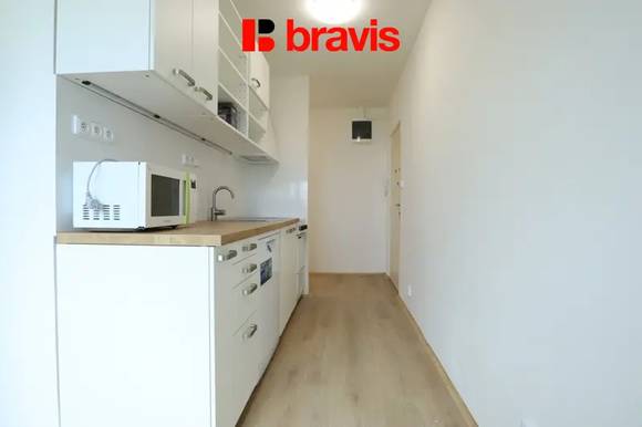Pronájem bytu 2+1, Brno - Kohoutovice, ul. U Velké ceny, zrekonstruovaný, balkon, sklep