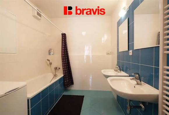 Pronájem bytu 3+kk, ulice Spálená, Brno - Trnitá, zařízený, výtah, možnost garážového stání, v blízkosti Vlněny