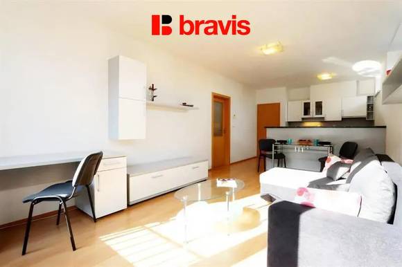 Pronájem bytu 3+kk, ulice Spálená, Brno - Trnitá, zařízený, výtah, možnost garážového stání, v blízkosti Vlněny