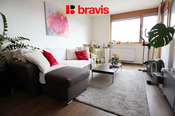 Pronájem bytu 2+kk, ul. Sochorova, Brno - Žabovřesky, novostavba, částečně zařízený, balkon 6m²