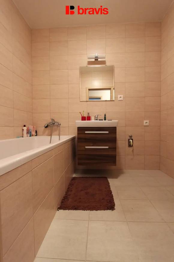 Pronájem bytu 2+kk, ul. Sochorova, Brno - Žabovřesky, novostavba, částečně zařízený, balkon 6m²