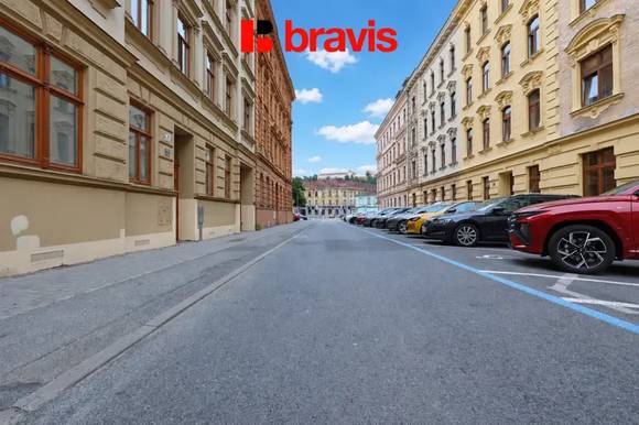 Pronájem bytu 2+1 59 m², ul. Zahradnická - Staré Brno, po kompletní rekonstrukci, sklep
