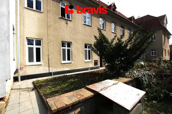 Pronájem byty 2+kk, Brno - Řečkovice, po kompletní rekonstrukci, částečně zařízený, ul. nám. Vojtěšky Matyášové