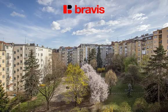 Pronájem bytu 2+kk, ul. Zahradníkova, Brno - Veveří, výborná lokalita, pracovna, balkon, sklep