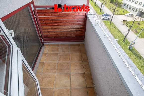 Pronájem bytu 2+kk, ul. Zahradníkova, Brno - Veveří, výborná lokalita, pracovna, balkon, sklep