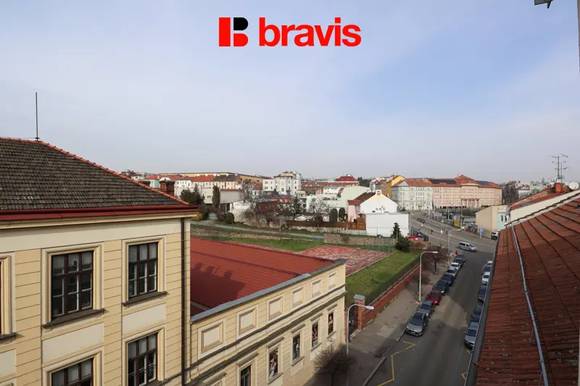 Pronájem bytu 1+kk, Brno - Zábrdovice, ul. Přadlácká, balkon, sklep, parkovací stání
