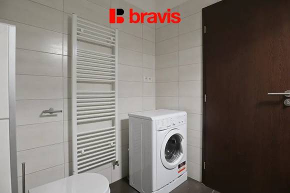 Pronájem bytu 1+kk, Brno - Kamechy, ulice Lišejníková, balkon, sklep