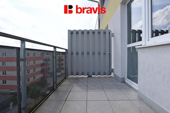 Pronájem bytu 1+kk, Brno - Kamechy, ulice Lišejníková, balkon, sklep