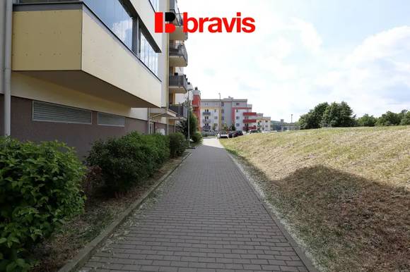 Pronájem bytu 1+kk, Brno - Kamechy, ulice Lišejníková, balkon, sklep