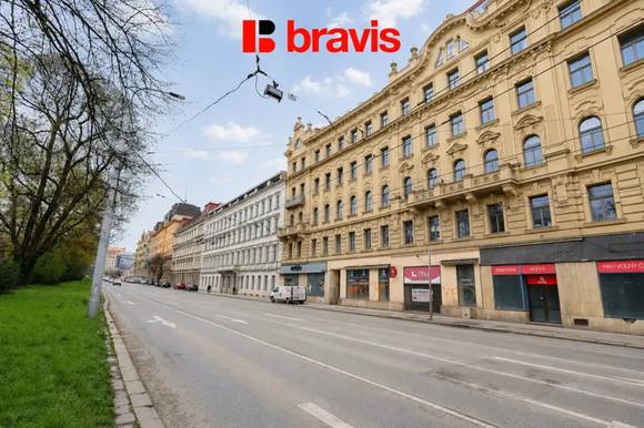 Pronájem bytu 2+kk, Brno - střed, ulice Koliště, podkrovní byt, klimatizace, podlahové vytápění