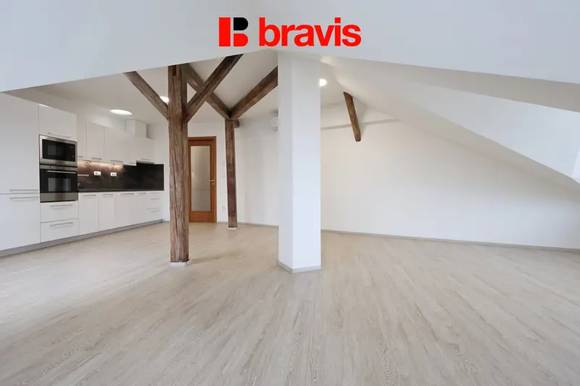 Pronájem bytu 1+kk, 58 m², Brno - střed, ulice Koliště, podkrovní byt, klimatizace, podlahové vytápění