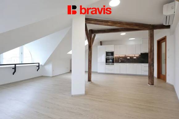Pronájem bytu 1+kk, 58 m², Brno - střed, ulice Koliště, podkrovní byt, klimatizace, podlahové vytápění