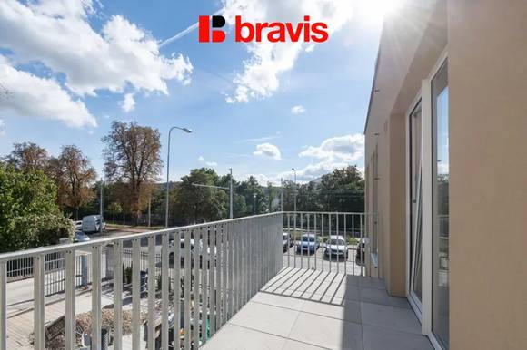 I - Office for rent 3 + kk in a new building, in a lucrative part of Brno, Hlinky Street, Brno - Pisárky, air conditioning, parking, balcony, cellar