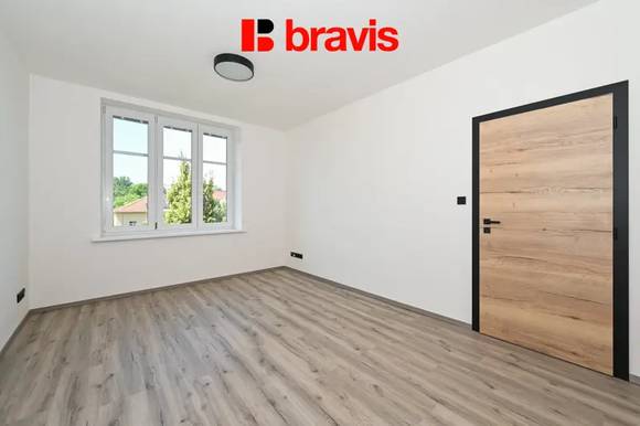Prodej družstevního bytu 3+kk, Brno - Královo Pole, ulice Palackého třída, po kompletní rekonstrukci, lodžie, klidný vnitroblok