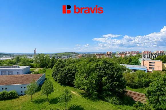 Pronájem moderního bytu 5+kk, ulice Goldova, Brno - Líšeň, mezonet s výjimečným výhledem