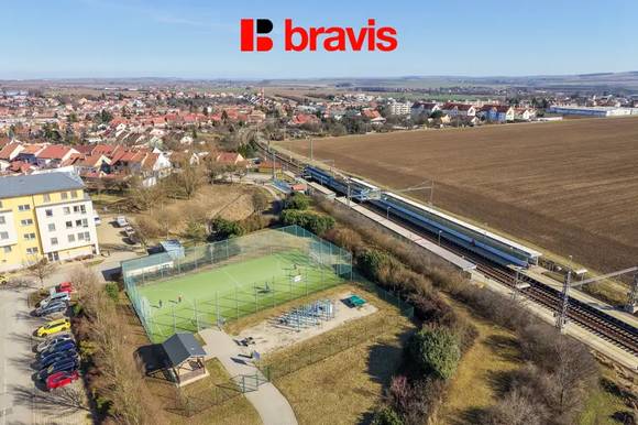 Prodej bytu 3+kk, Šlapanice u Brna, ulice Brněnská Pole, klimatizace, lodžie, sklep, šatna