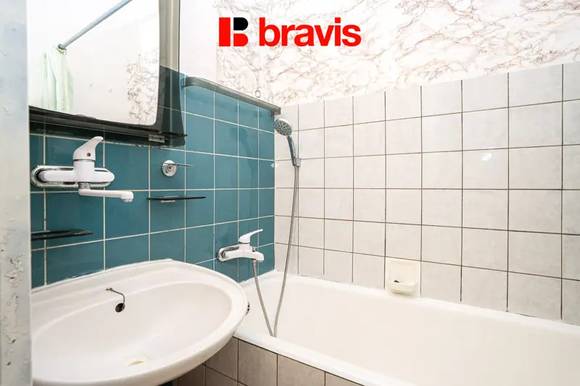Prodej bytu 3+1, Šlapanice u Brna, ul. Brněnská, balkon, garáž