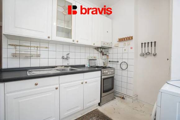 Prodej bytu 3+1, Šlapanice u Brna, ul. Brněnská, balkon, garáž