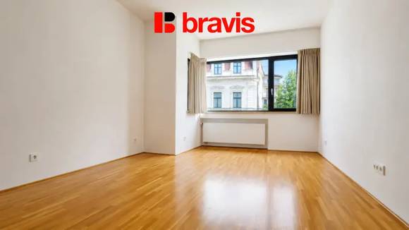 Pronájem bytu 3+kk, Rezidence Kopečná, Brno - střed, Kopečná ulice, terasa, 2 parkovací stání v zakladači