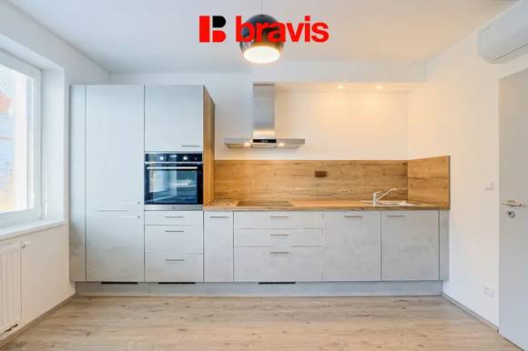 Pronájem bytu 2+kk, Brno - Ponava, novostavba, zařízený, klimatizace, balkón, sklep,parkovacího stání