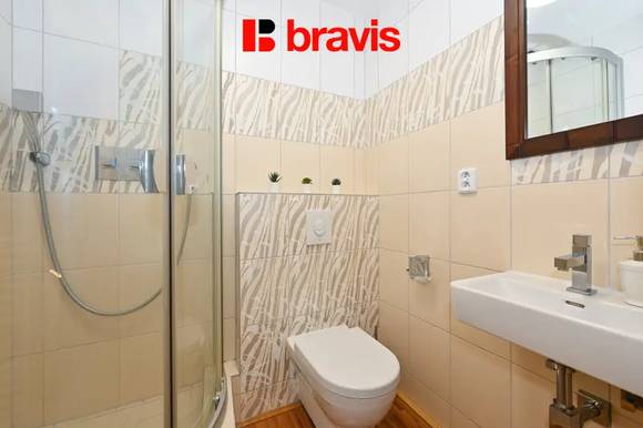 Pronájem luxusního mezonetového bytu 3+kk, ulice Veveří, Brno -město, parkovací stání, terasa