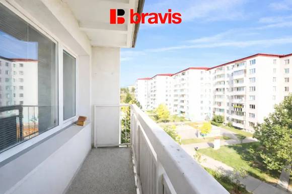 Pronájem bytu 3+1, ulice Strnadova, Brno Líšeň, balkón